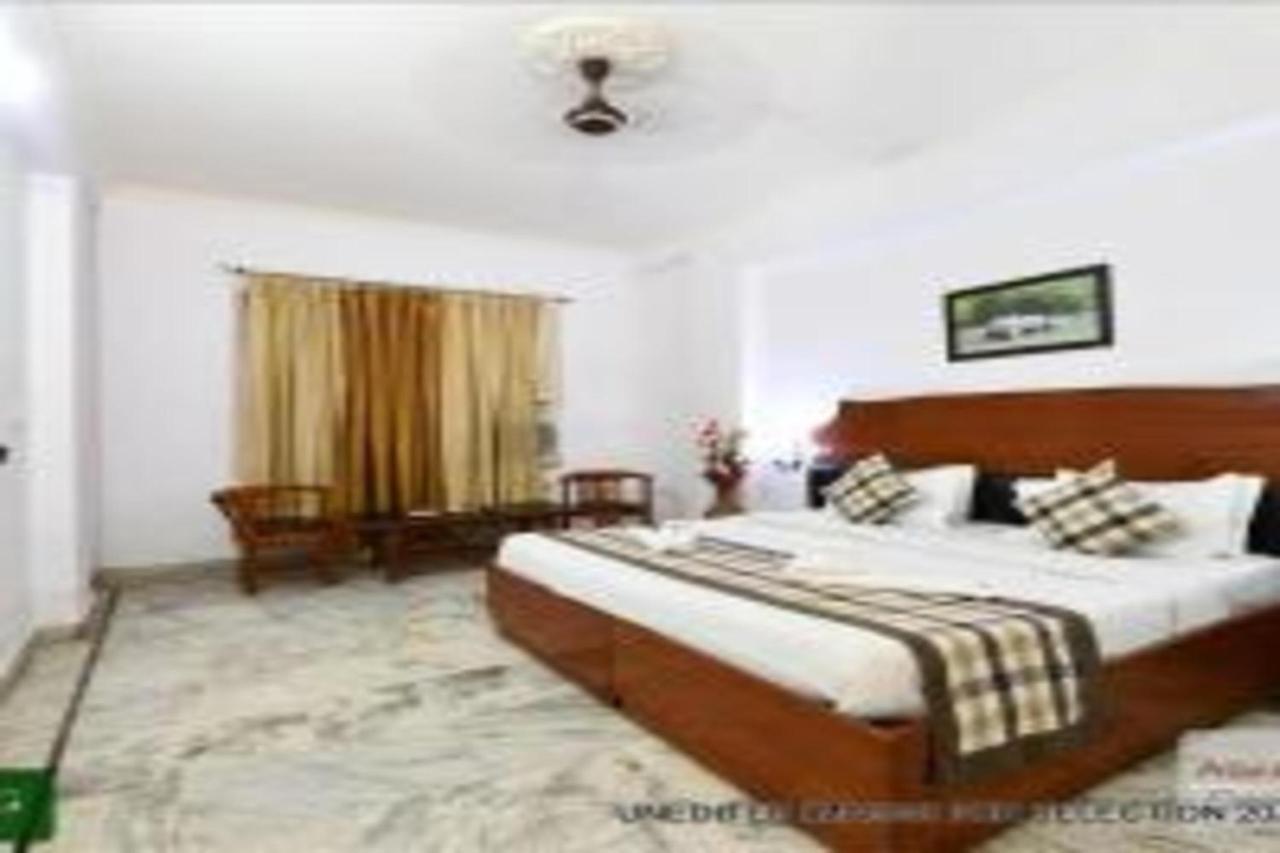 Hotel Chanakya Agra (Uttar Pradesh)